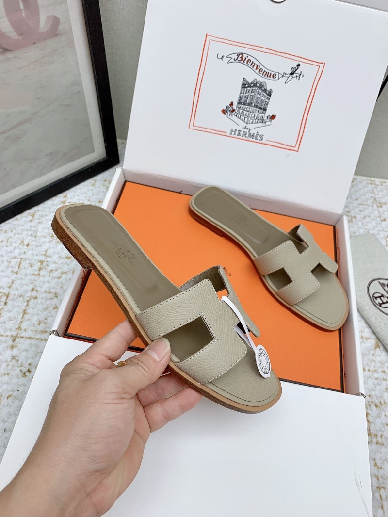 H**me5 slippers